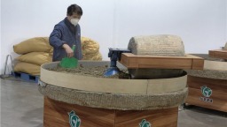 藥草香裏探産業 外國青年、網絡達人“艾”上南陽