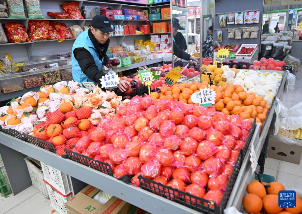 新春走基層丨鄉村“跑腿員” 把過年的“牽掛”送回家_fororder_20260212ddf34a1276f0441cbaaf99e3e071a424_202602124cf5d7353480484690bc24381a79de41