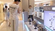 宇樹科技河南首店落地鄭州 引領科技消費熱潮