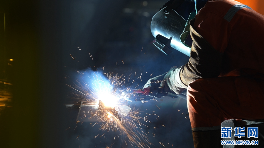 中國夢·大國工匠篇｜王安永：“鋼鐵裁縫”築匠心