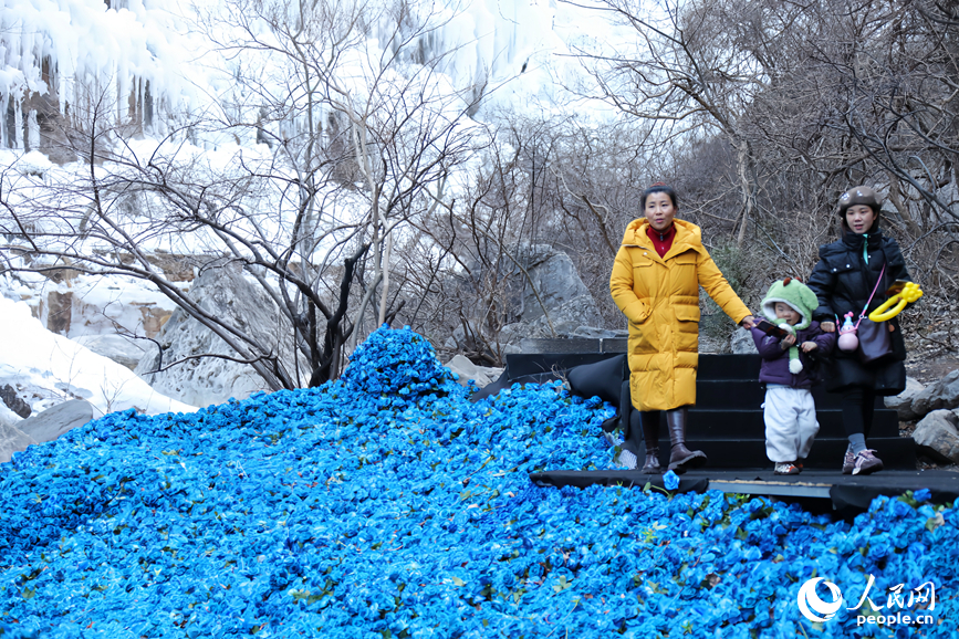 河南焦作：冰雪經濟引客來_fororder_LOCAL17694750537703TQCEE68ZL