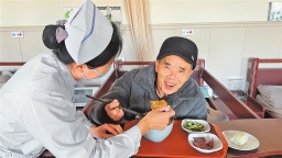 當“養老床”遇上“病床” 老有所“醫”的河南探索