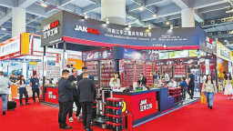展出新産品 尋找新市場 廣交會豫企精準拿訂單