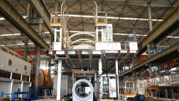 行進中國丨國産“穿山甲”揚名海內外