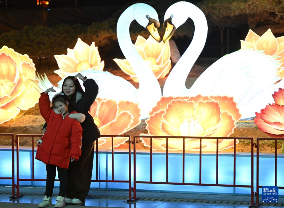 燈耀陜州迎新春_fororder_20260213958a01ce0e7841738f2640158c9d905f_202602131089b1b85c824c4b9829c7cfe54aefa1