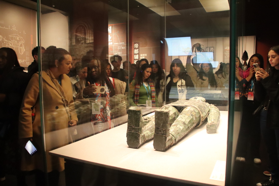 從安第斯山到黃河之濱——拉美友人在鄭觸摸中原文明根脈