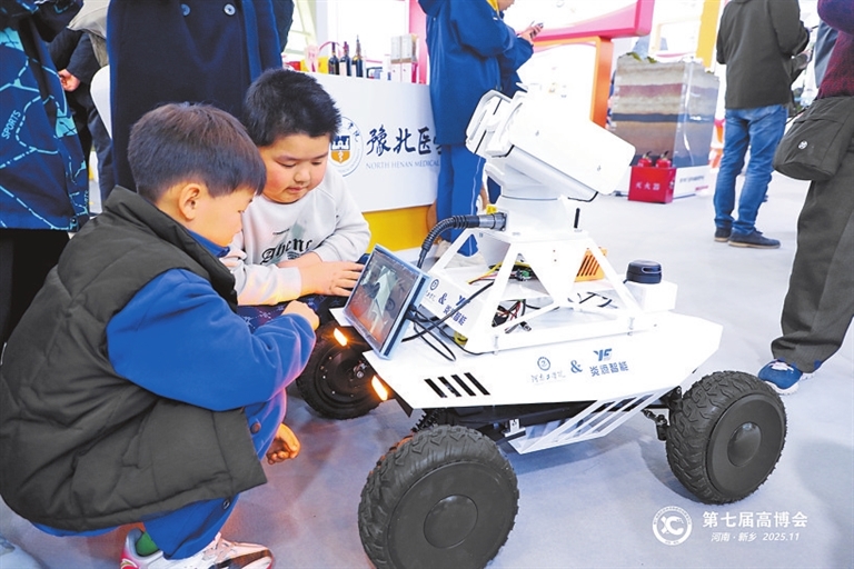 高博會的“變”與“不變”——第七屆高校院所河南科技成果博覽會側記