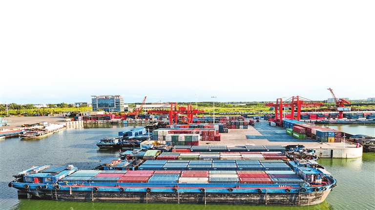 【奮進的河南 決勝“十四五”·週口篇】這一座港口 向濤而立