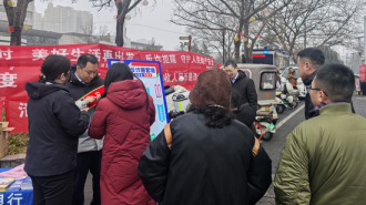 浦發銀行安陽分行將“金融知識課堂”搬進安陽橋古廟會