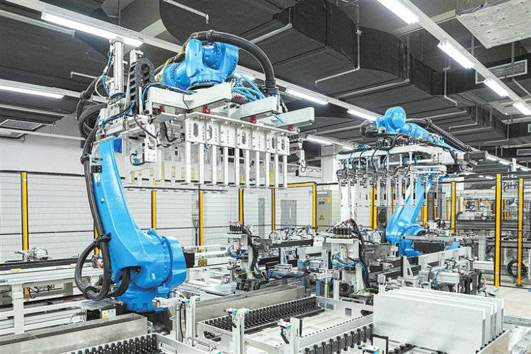 持續深耕中原 賦能綠色轉型 富士康致力打造全球首個“儲能燈塔工廠”_fororder_p35_s