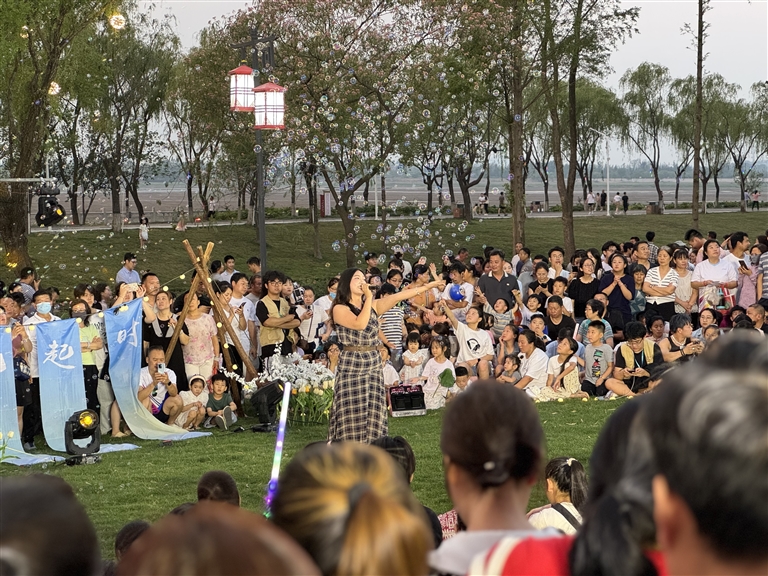 平頂山全面激活“夏日經濟” 工業城市煥發新魅力