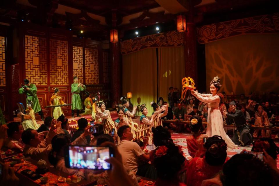 國風演出、崖壁滑漂、舟遊黃河……洛陽文旅“五一”上新