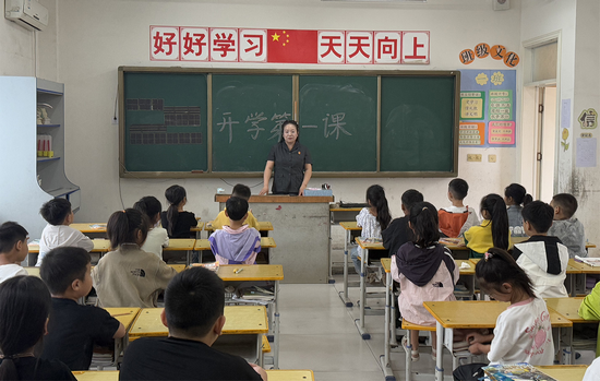 河南省武陟縣人民法院：法護花蕾 守“未”成長_fororder_圖片4