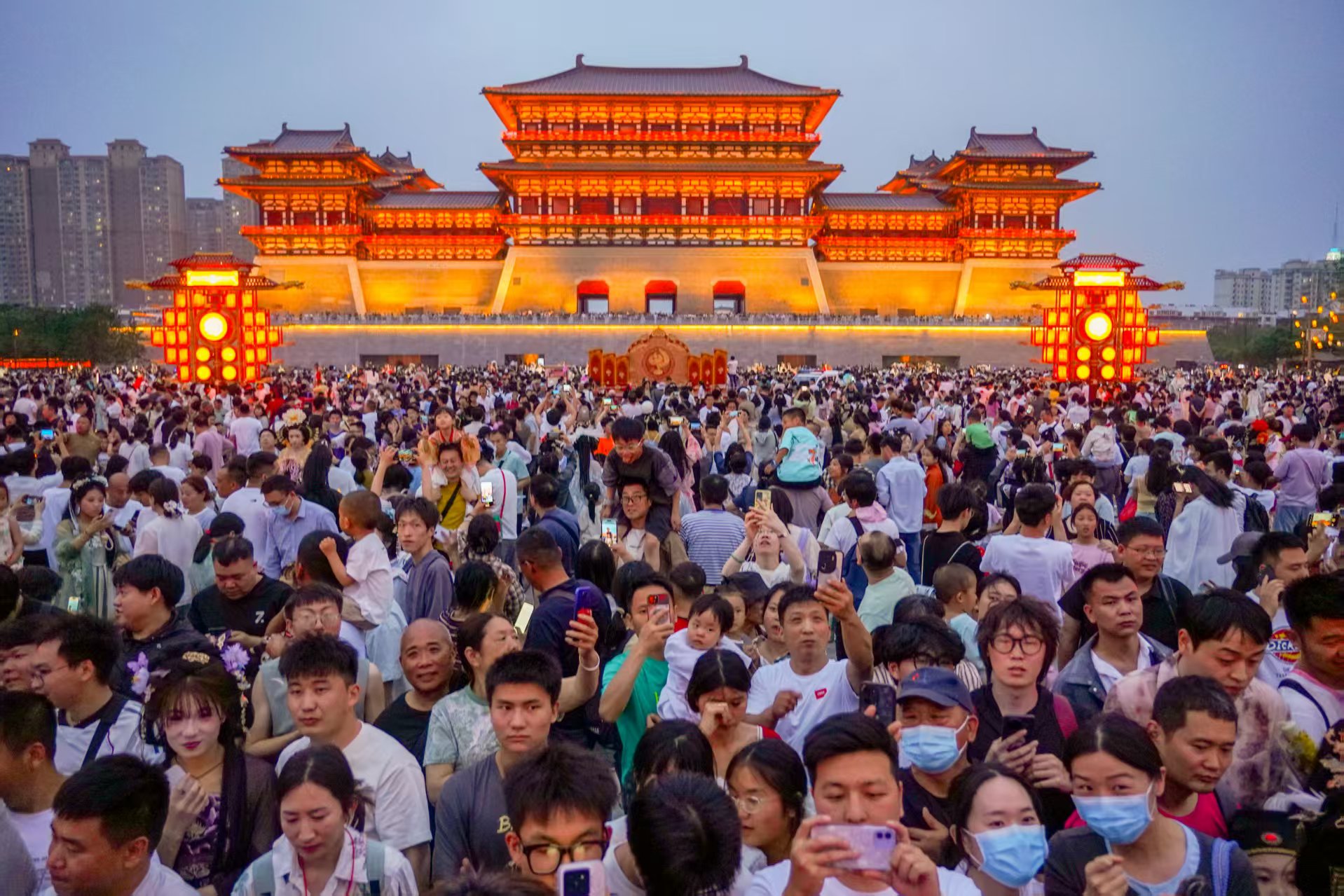 聚焦五一假期丨洛陽：千年古都煥新顏 沉浸文旅引客來