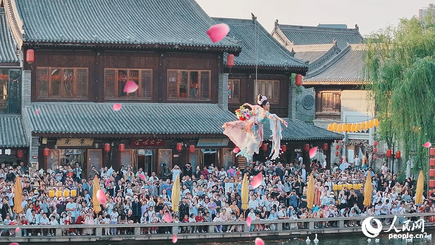 行進中國｜古今交融添新韻 暑期文旅勢頭勁
