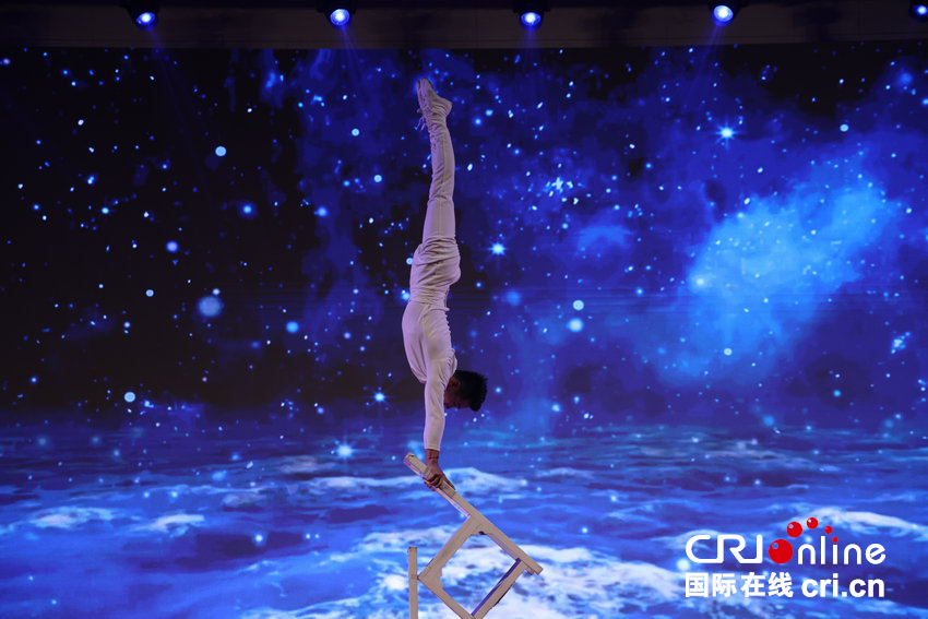 2025“豫見台灣·花好月圓” 豫臺職工中秋聯誼晚會在鄭州舉行_fororder_圖片1