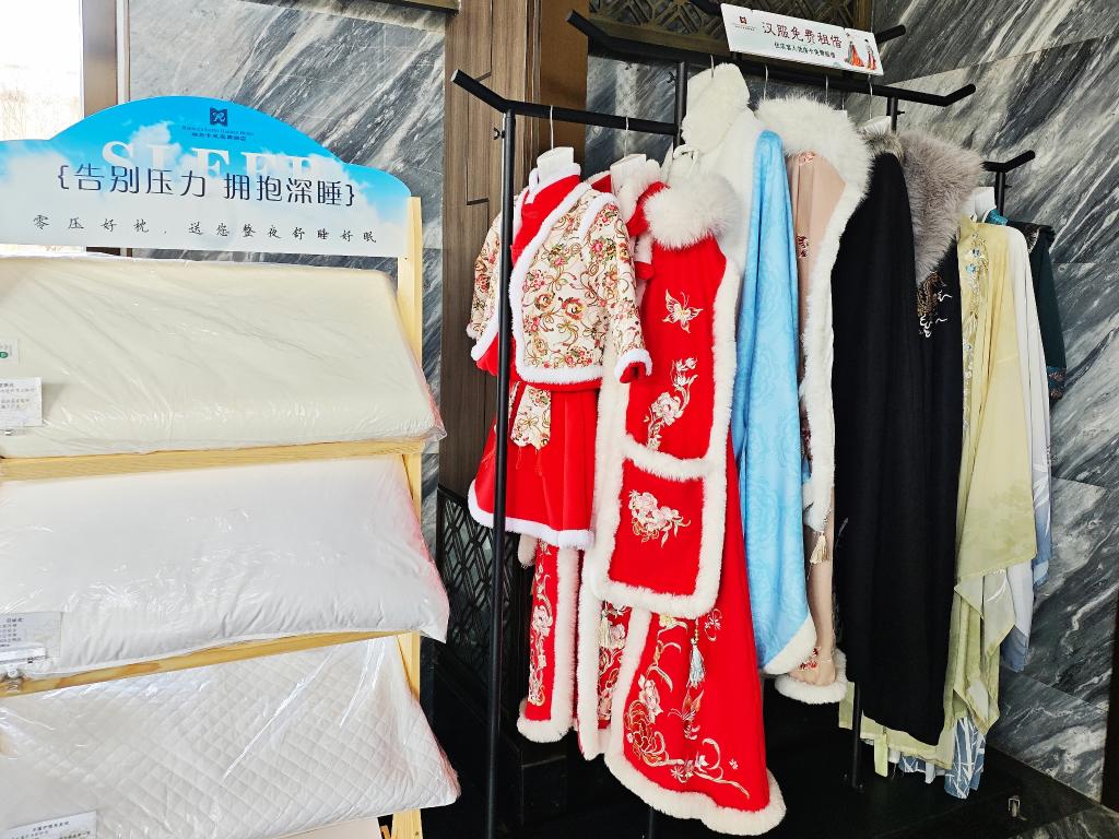 高品質發展地方亮點丨從消費“流量”到發展“增量”——河南許昌推廣胖東來式服務一線觀察