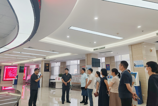 河南省武陟縣人民法院：搭建溝通橋梁 共促依法行政_fororder_圖片1