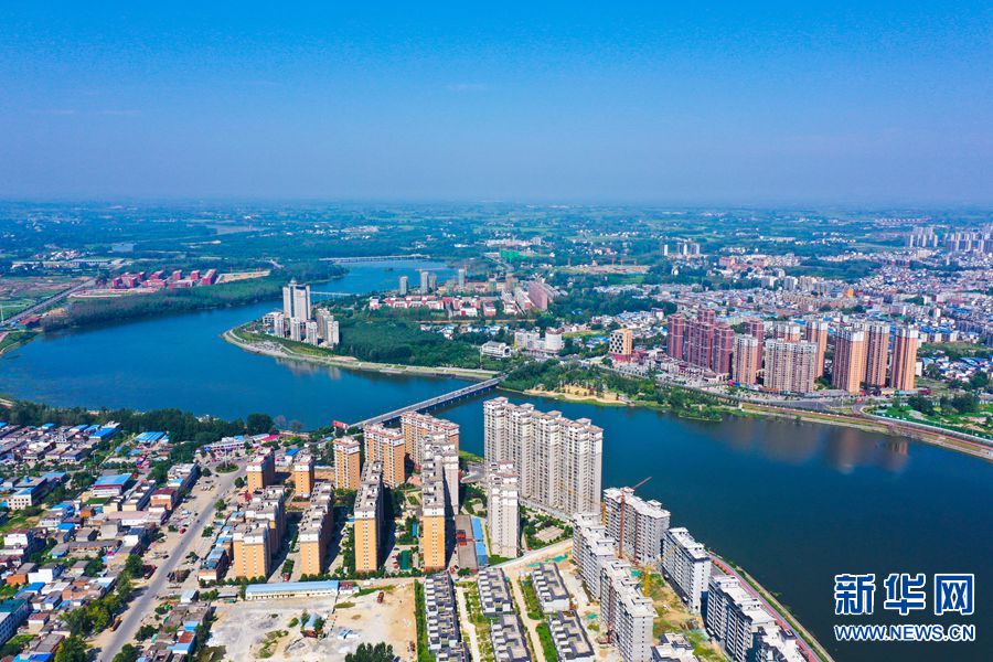 【城市遠洋】河南光山：水在城中繞 人在景中行