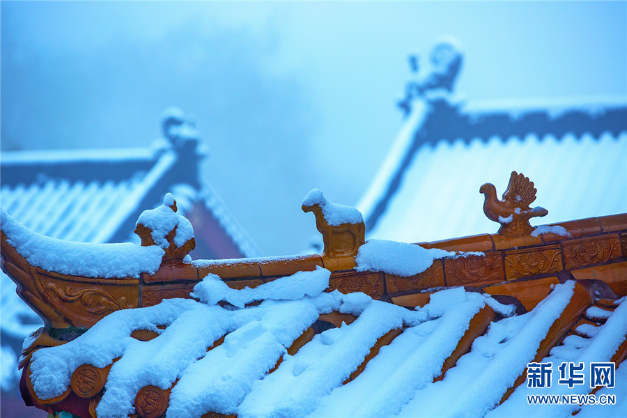 平頂山市魯山縣：古寺雪韻