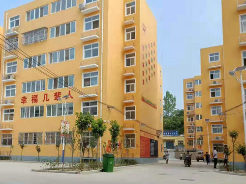 【河南供稿】河南魯山縣團城鄉：154戶貧困戶挪出“窮窩”搬“新居”
