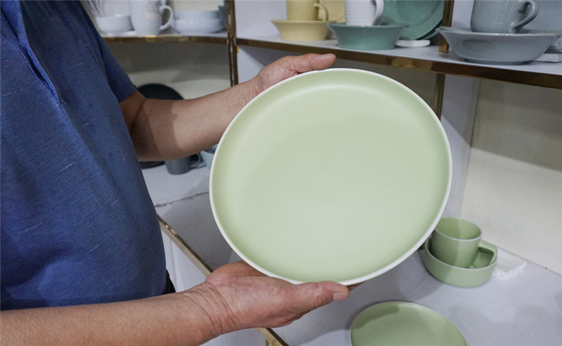 【A]【豫見國際·56期】焦作市西張莊村：國産西餐具暢銷海外30多年