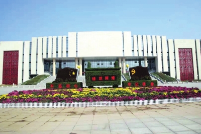 【要聞-文字列表+摘要】【移動端-文字列表】鹿邑：商務集聚新高地 魅力無限文化城