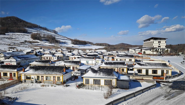 到延邊“奶頭山”暢玩冰雪“嗨”翻天