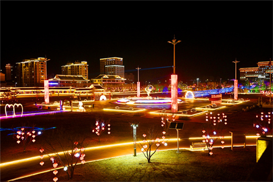 延吉阿裏郎廣場：璀璨夜景迎客來