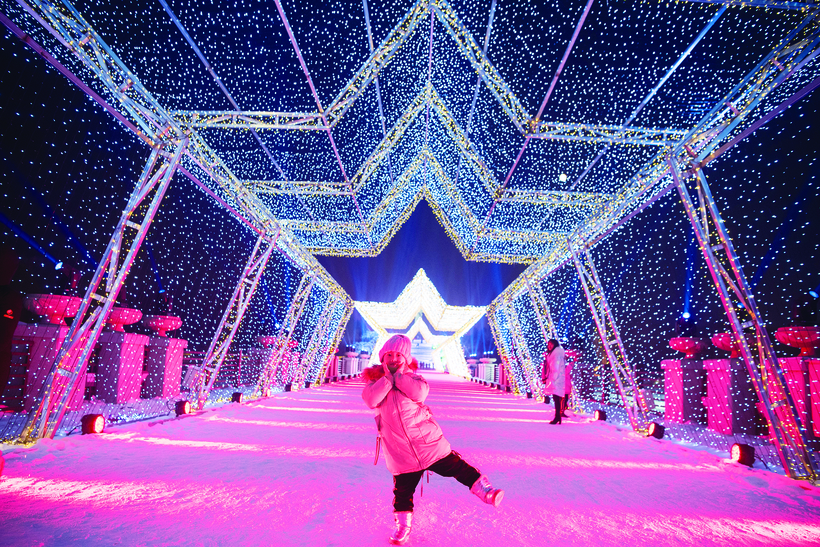 長春世界雕塑園巨型雪雕《天樂迎晨——飛天》完工