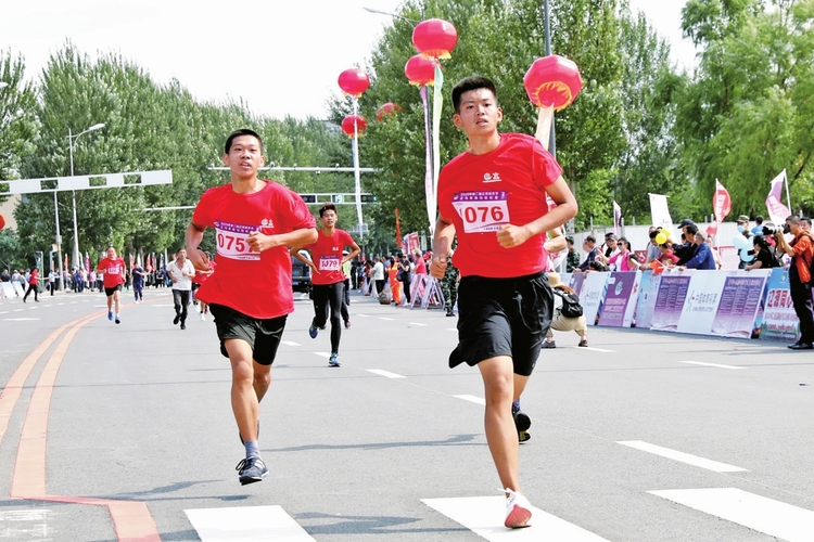 奔跑 點燃城市激情——遼源第二屆城市馬拉松賽側記