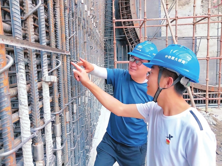 一組動人的建設者群像——長春地鐵6號線施工現場見聞