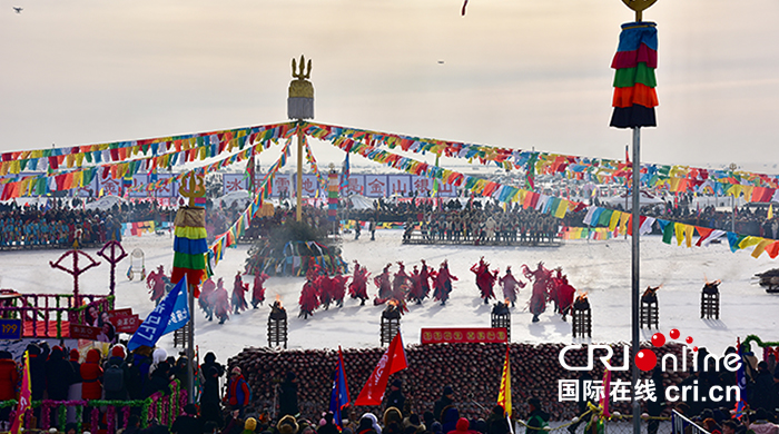 01【吉林】【原創】【CRI看吉林（標題）】【關東黑土（松原）】【移動版（圖）】慶祝改革開放40週年系列報道（吉林篇）之三十二：吉林省松原查幹湖冬捕——單網出魚量創世界紀錄