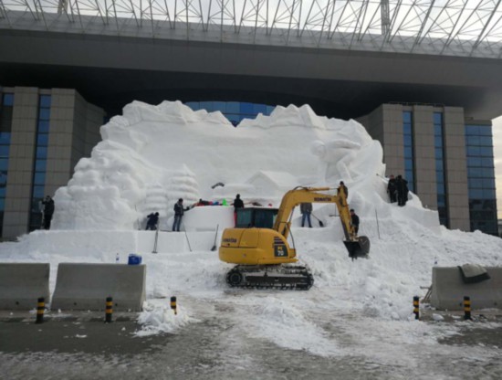 探營雪博會、冰雪旅遊節：布展工作緊張進行