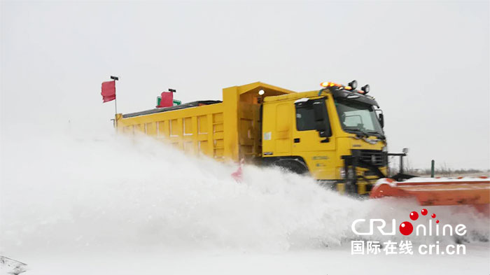 02【吉林】【供稿】【CRI看吉林（標題）】【社會民生（標題）】【關東黑土（長春）】【移動版（圖）】受降雪影響 吉林省多個高速公路入口關閉