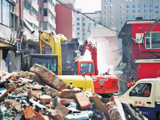 重拳治亂：長春市朝陽區開展違建拆除行動