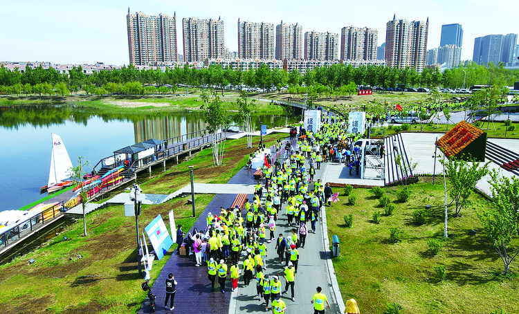 感受現代詩魅力 尋心靈棲息地——走進長春現代詩公園