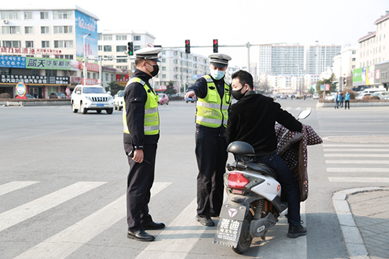 01【OK】延吉創城進行時：交警全天候整治不文明交通行為