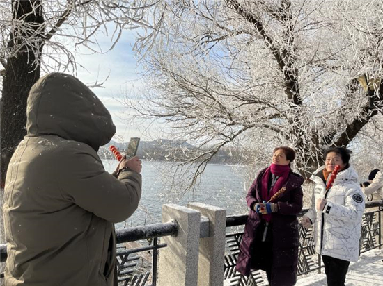 （吉林頻道）賞霧凇、滑粉雪 一份來自吉林市的冰雪大禮包_fororder_粉雪1