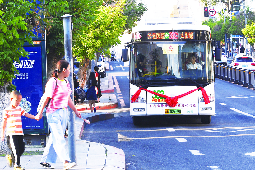 長春市362路40輛純電動公交車上線運營