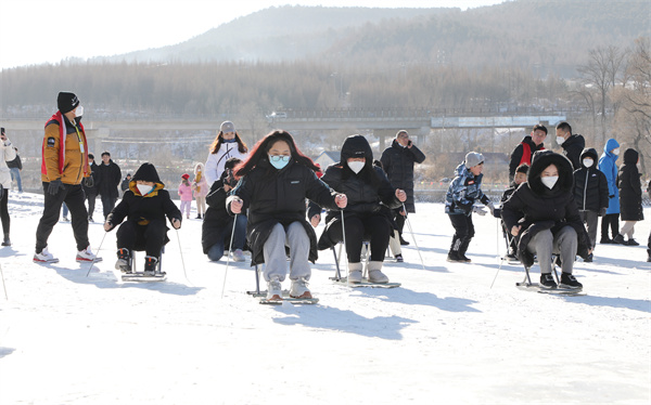 中國·安圖長白山沐雪之冬冰雪嘉年華暨安圖縣第五屆全民上冰雪活動啟動_fororder_微信圖片_20230119154126