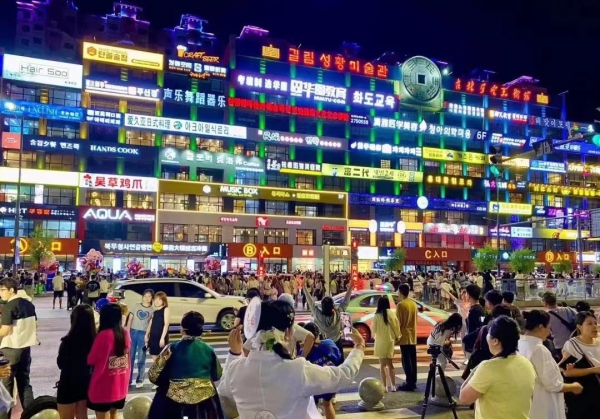 電影《燃冬》全國上映 延吉文旅景象首登大熒幕