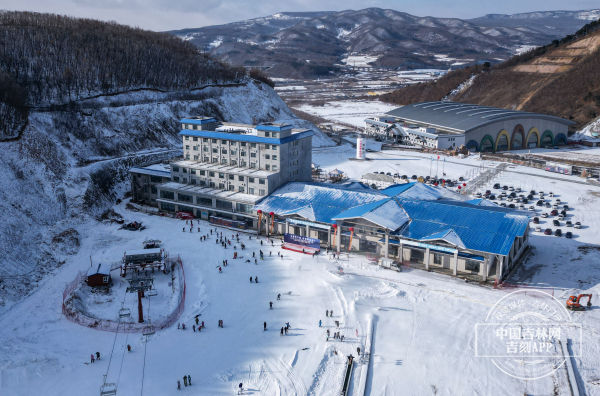 長白天下雪 吉美在延邊丨2023—2024延邊州冰雪旅遊季開幕