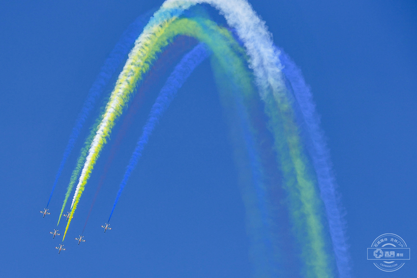 空軍航空開放活動在吉林長春盛大啟幕