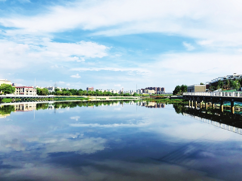 長春伊通河流域水環境綜合治理工程紀實一河穿城串美景