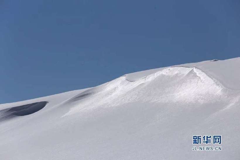 大美吉林 雪舞長白山