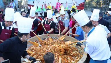 來多彩延邊 慶中華佳節 各族家庭在延吉共享民族歌舞美食盛宴