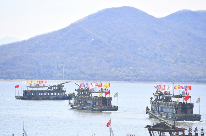 2025松花湖開江魚美食季拉開帷幕