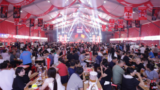第十五屆延吉百威啤酒美食節激情啟幕 燃爆夏日狂歡