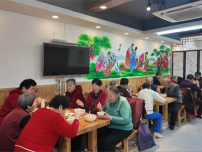 黨建引領老年助餐服務 托起老年人“幸福餐盤”